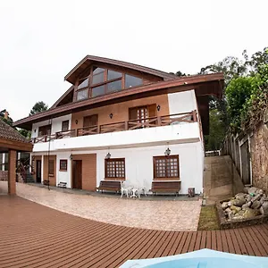 villa-de-lorenzo-guest-house.camposdojordaohotels.net/